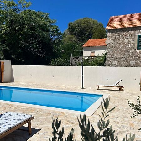 Holiday Home Hauser Vrbanj Extérieur photo