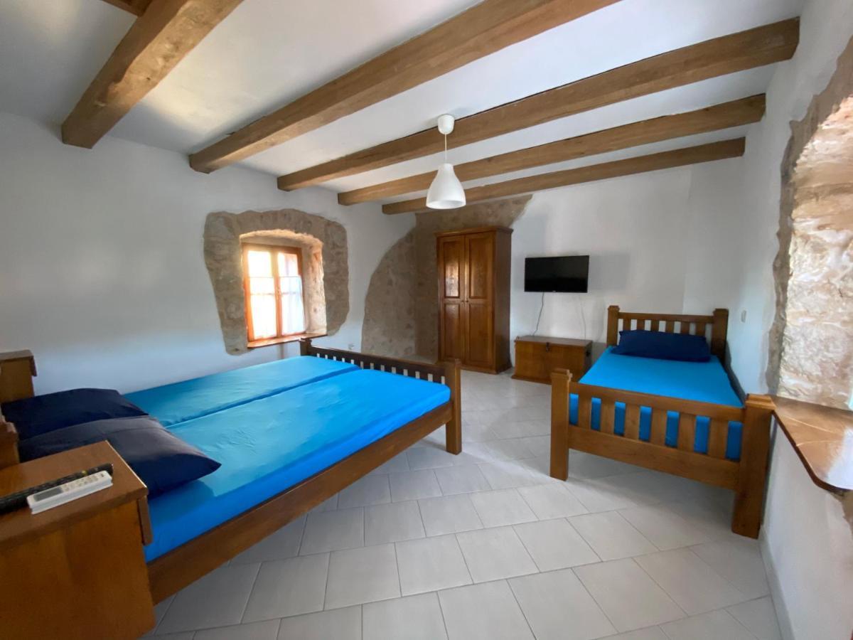 Holiday Home Hauser Vrbanj Extérieur photo