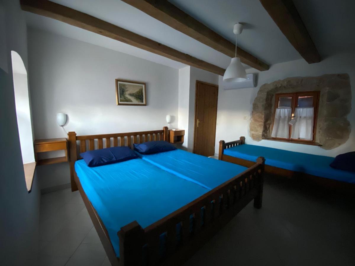 Holiday Home Hauser Vrbanj Extérieur photo